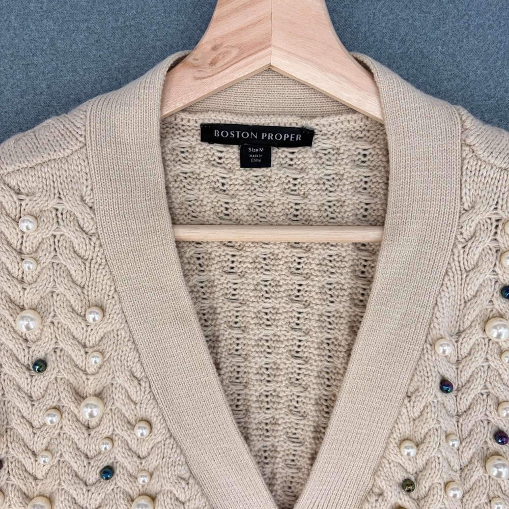 Boston Proper Beige Pearl Embellished Cable Knit Cardigan Sweater Womens Medium - Picture 2 of 8